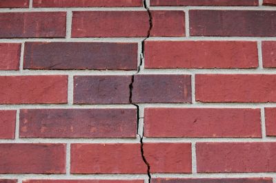 Fix Cracks or Damaged Mortar Joints!